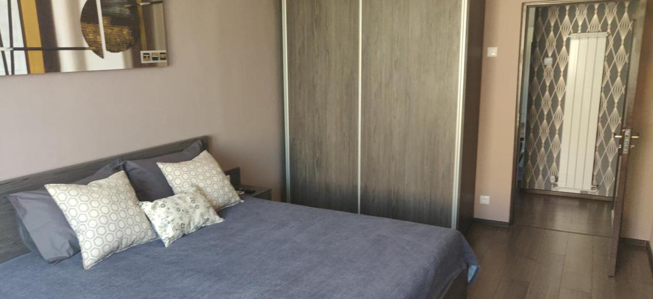 Home Apartament Braşov Extérieur photo